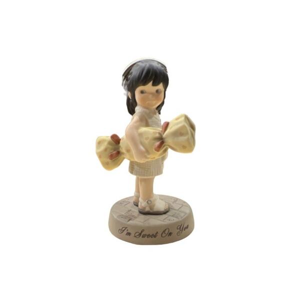 Retired "I'm Sweet On You" Kim Anderson Porcelain Doll and Treat Figurine #11360 - Picture 1 of 4